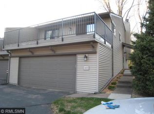 4452 Arden View Ct, Arden Hills, MN 55112