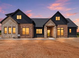 210 Kilkenny Rd, Poolville, TX 76487