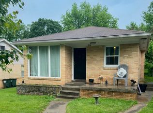 816 E Morgan St, Boonville, MO 65233