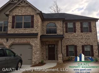 611 Langley Farms Dr, Loganville, GA 30052