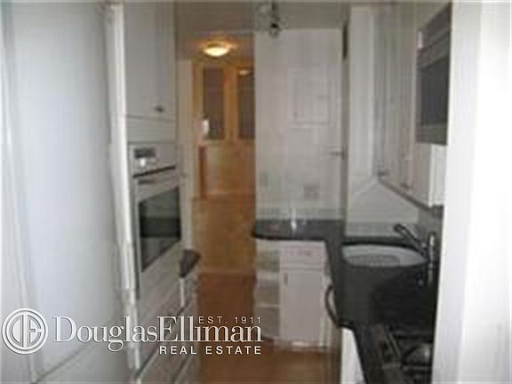 2nd image of 175 W 12th St APT 11G