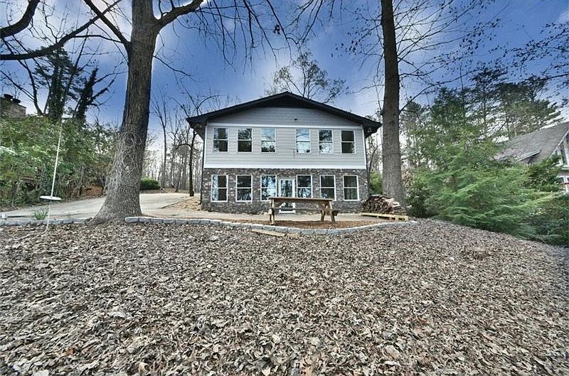1st image of 4478 Travis Dr