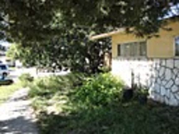 3rd image of 7910 Anza Dr