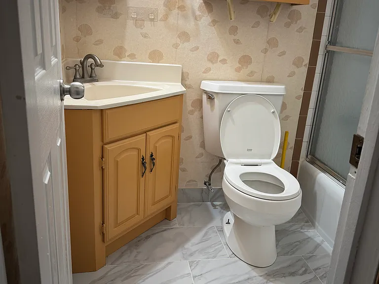 14007 Franklin St — Photo 34