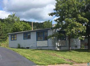 24 Banks Blvd, Silver Bay, MN 55614