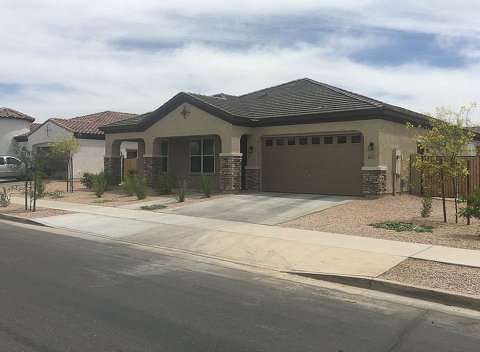 1st image of 22183 E Creekside Dr
