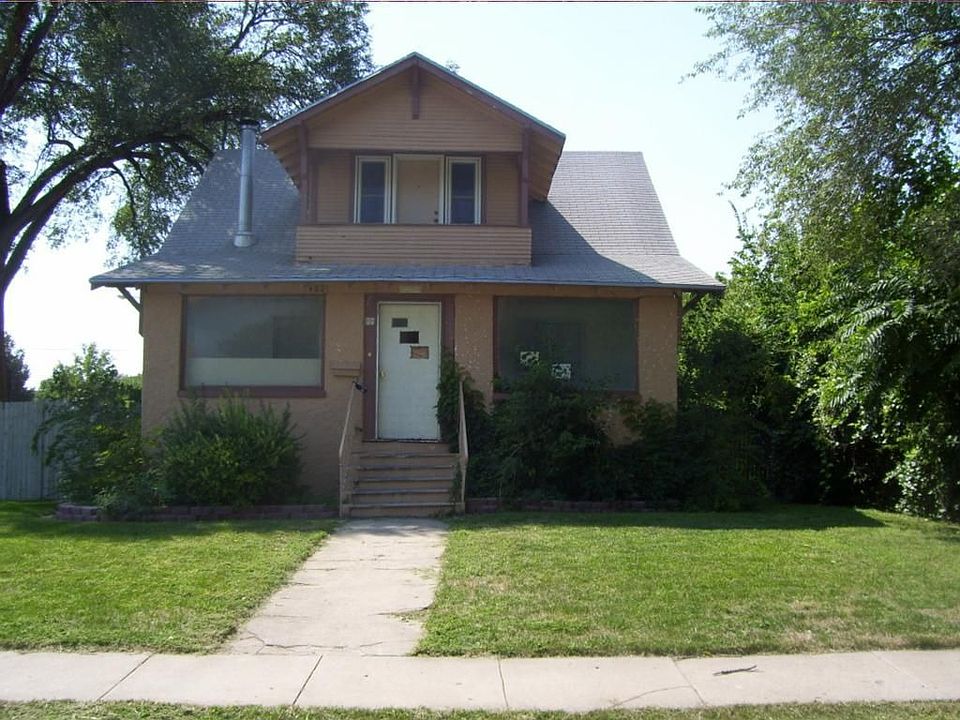 1st image of 402 W 11th St #1016