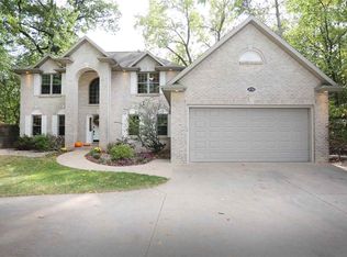 270 Innsbruck Ct, Green Bay, WI 54302