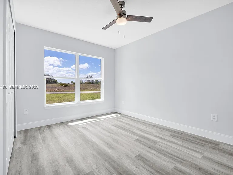 4671 SW 136th Pl — Photo 11