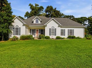 330 Johnson Loop, Scottsville, KY 42164