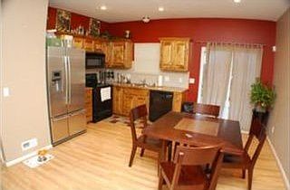 3rd image of 228 W Rachel Ct