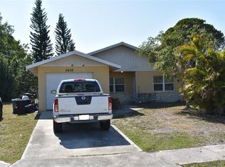 5608 42nd St E, Bradenton, FL 34203