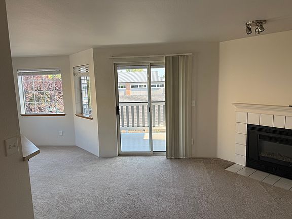 4th image of 17114 44th Ave W APT C204
