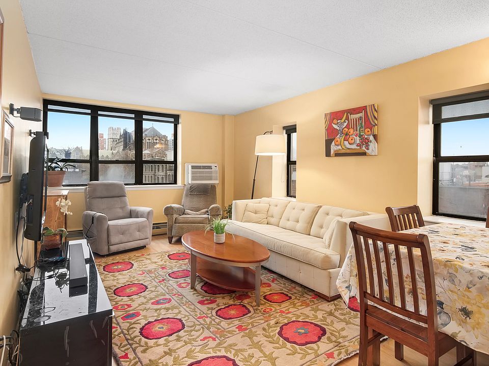 1st image of 301 Cathedral Pkwy #6T