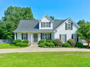 172 Hollow Tree Ct, Lugoff, SC 29078