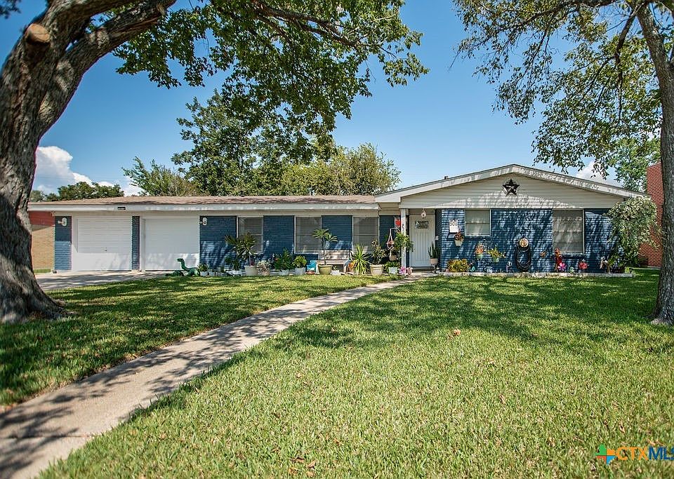 1st image of 506 Brookhollow Dr