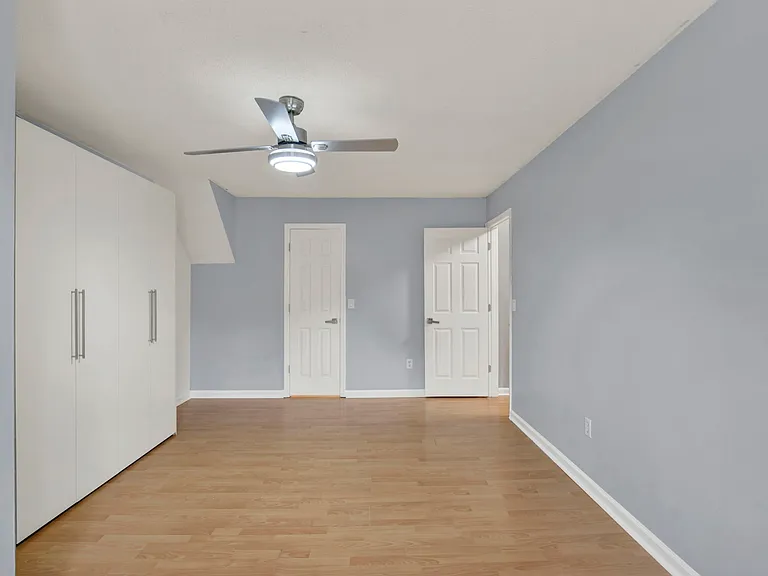 128 Saint Ives Dr — Photo 19