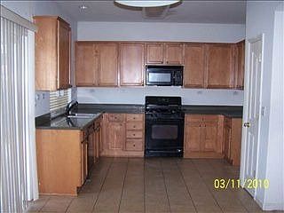 5th image of 1680 Shoreline Dr