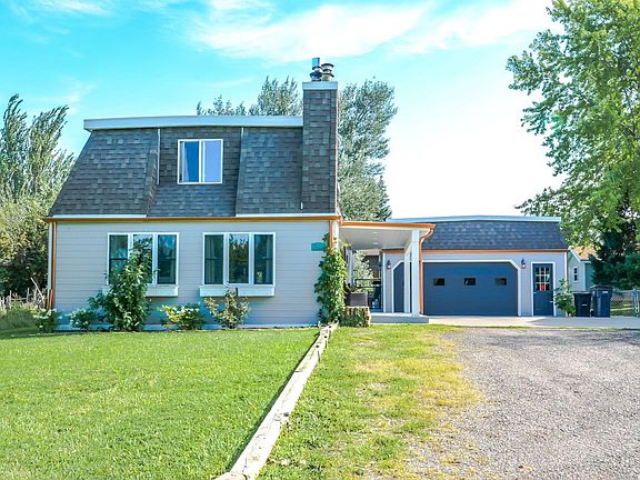 2nd image of 7 Horseshoe Ln