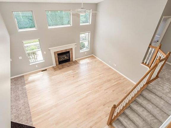 3rd image of 7516 Windsor Dr
