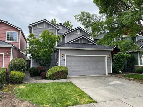 2643 Parkwood Village Ln Photo 1