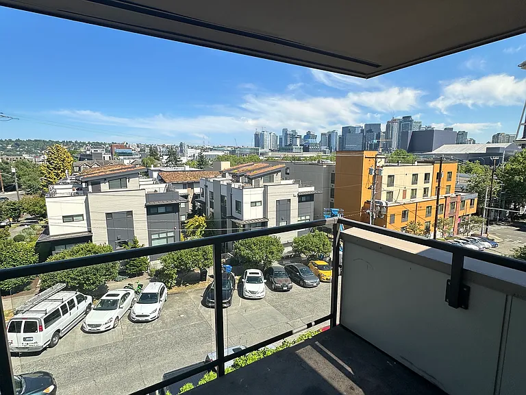 215 Valley St #401 — Photo 5