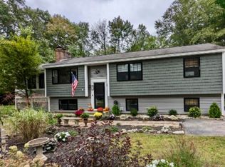 51 Rockwood Ter, Auburn, NH 03032