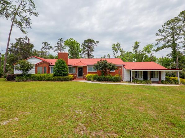94 W Thigpen Ave, Lakeland, GA 31635