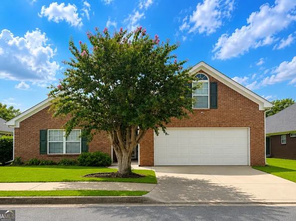 215 Prominent Loop, McDonough, GA 30253