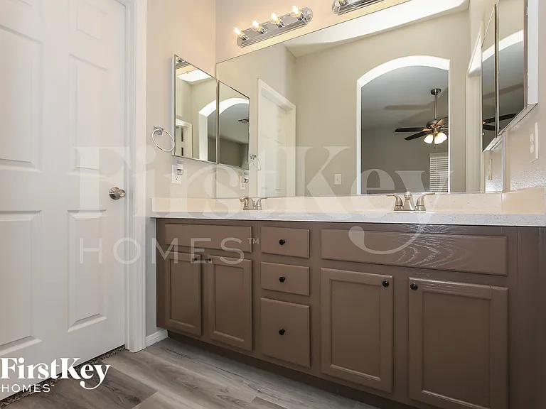 4641 Possum Berry Ln — Photo 9