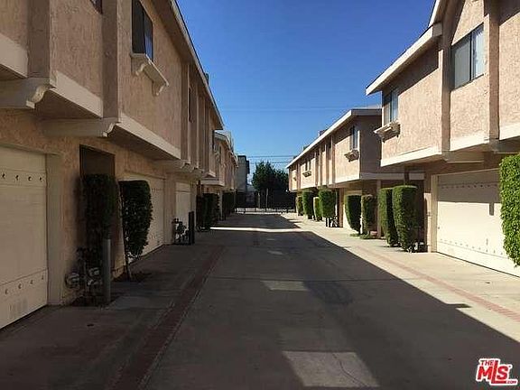 2nd image of 13534 Cordary Ave Unit 8