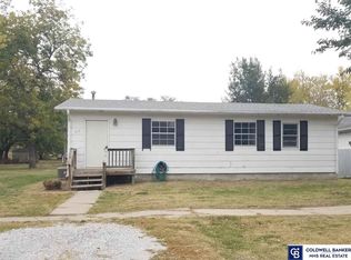 612 W 5th St, York, NE 68467