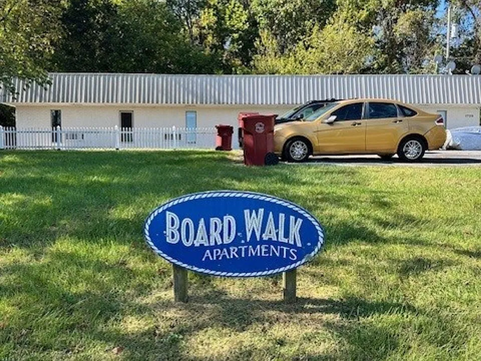 1738 Old Gray Station Rd