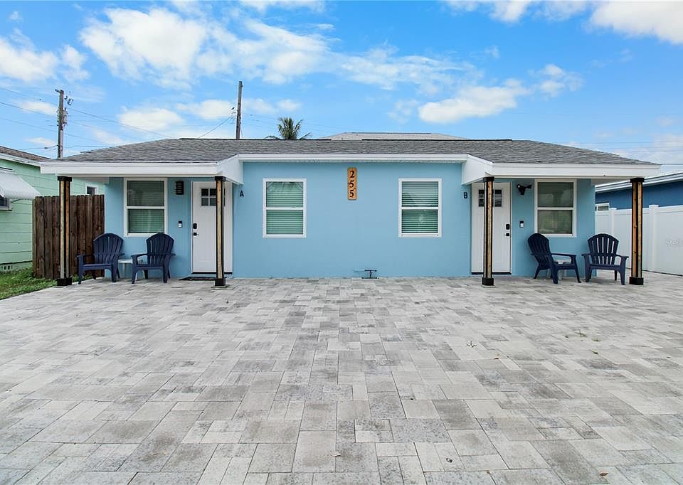 1st image of 255 146TH AVENUE E