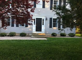 15 Jolly Ln, Westerly, RI 02891