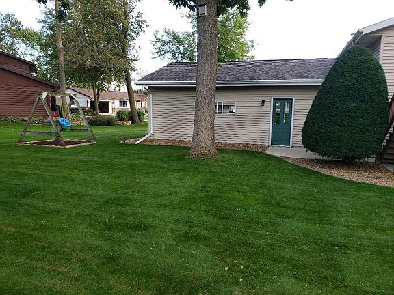5th image of 994 W Acorn Dr