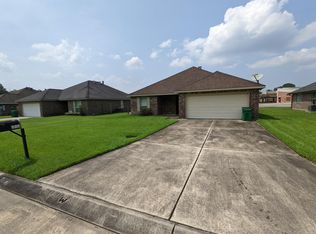 125 Azalea Dr, La Place, LA 70068