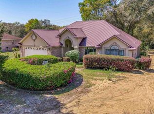 321 Skyline Cir, Crestview, FL 32539