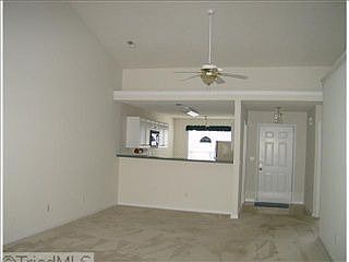 5th image of 24 Mansfield Cir