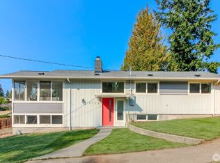 1522 E 32nd St, Bremerton, WA 98310