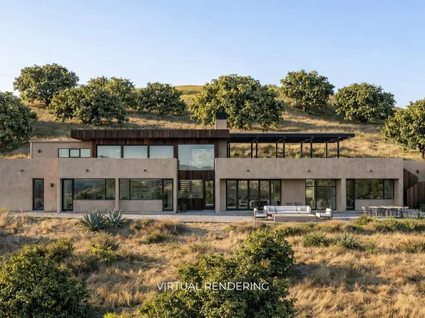 3080 Foothill Rd, Carpinteria, CA 93013