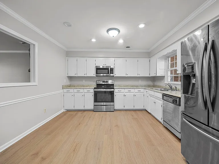 13 Sunridge Ct — Photo 8