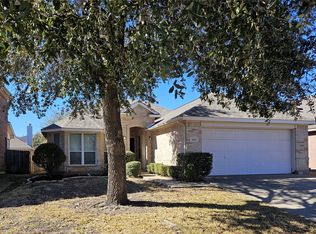 6622 Fairglen Dr, Arlington, TX 76002