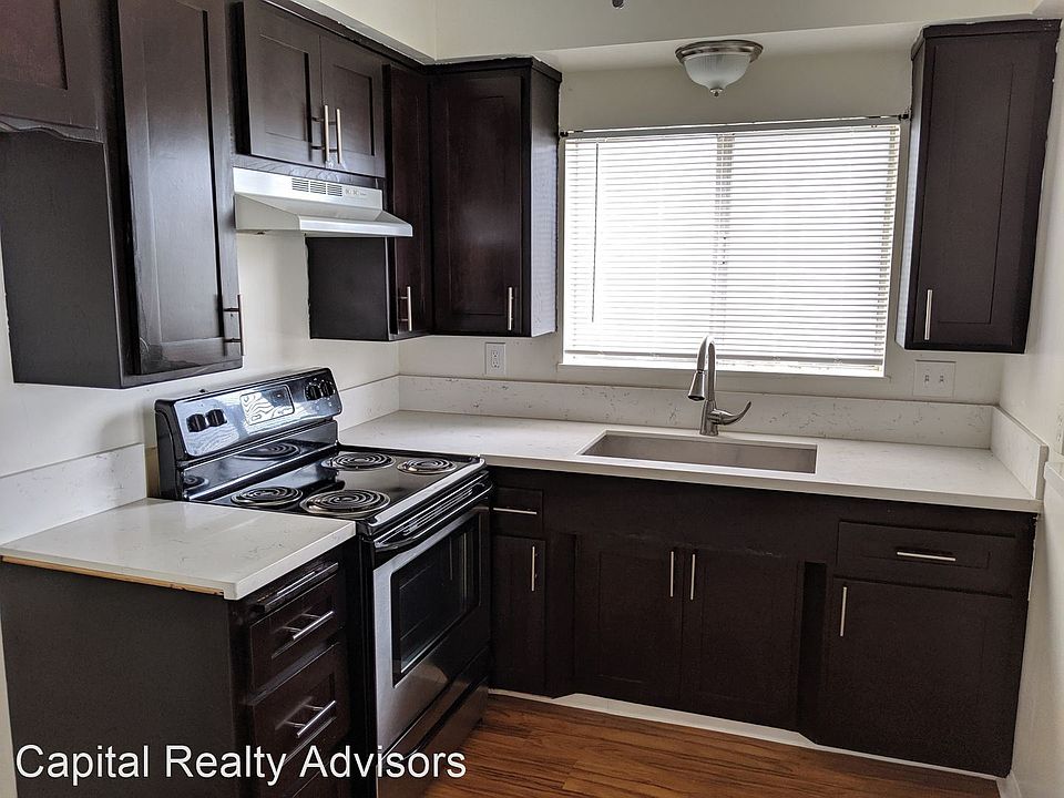 1st image of 123 Mira Mar Ave #4
