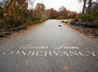 25 Jefferson Ln, Kittery, ME 03904