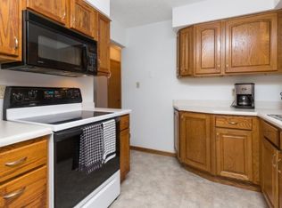 2122 E 23rd St, Des Moines, IA 50317
