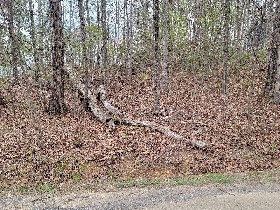 1st image of 37 Hillview Dr NE