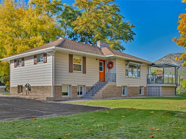 1005 W Bench Dr, Penticton, BC V2A