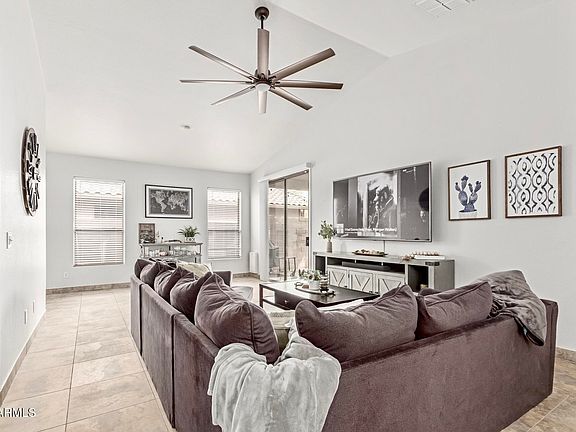 5th image of 10217 W JESSIE Lane