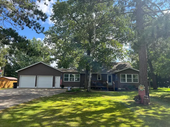 44 Hickory Ave NW, Menahga, MN 56464